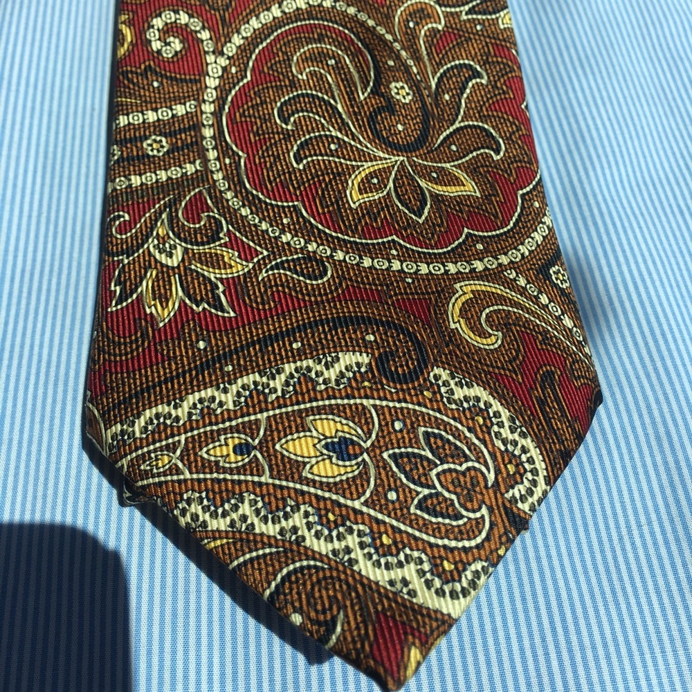 Valentino Tie